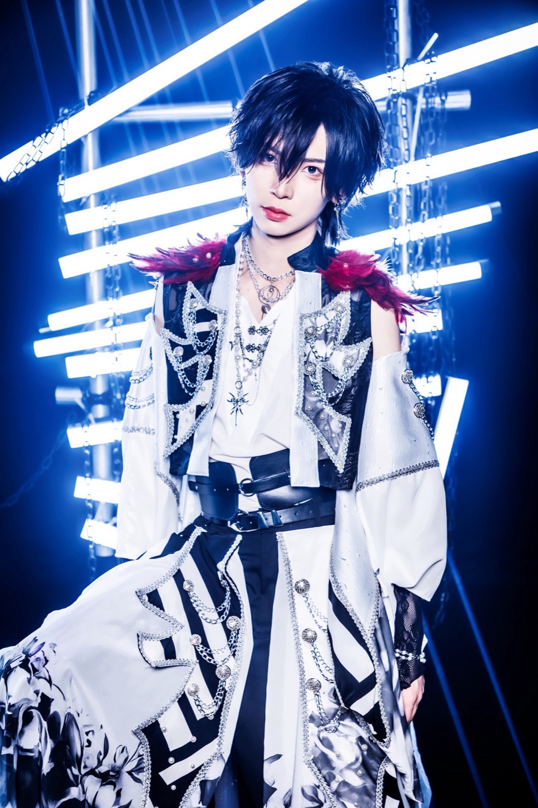 【Photography】.Roach　オフィシャルアーティスト写真公開